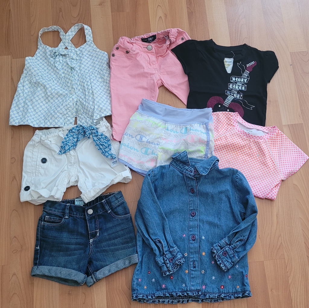 Mini Boden, Old Navy, Champion Girls 2t Clothes Tops Shirts Shorts Lot Of 8